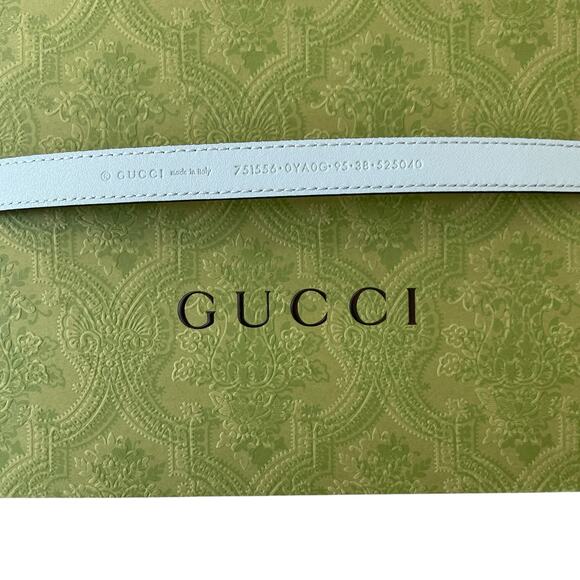 GUCCI Women's Thin Belt w/ Interlocking G Buckle Light Blue Leather SZ 95cm NEW - Picture 6 of 16